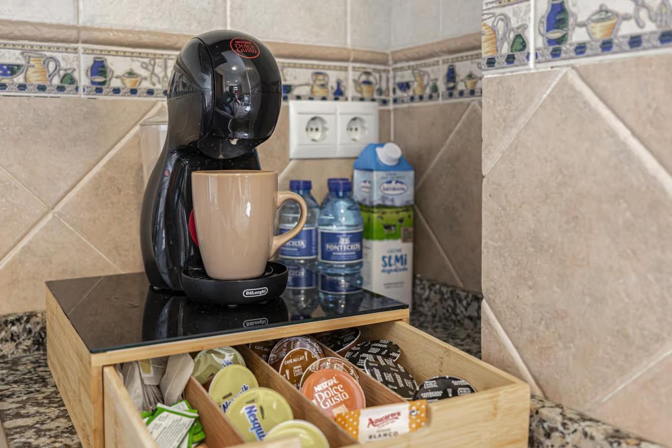 Apartamentos Turisticos As Cetareas Rinlo Quarto foto